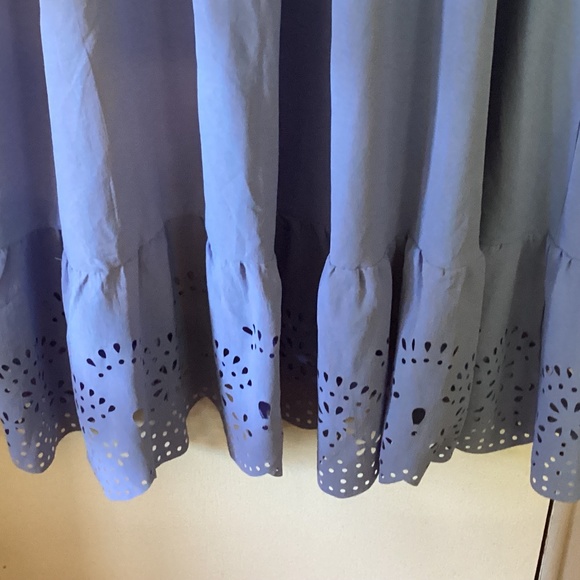 BloomChic Blue Flutter Sleeve Elastic Waist Laser Cut Hem Dress Size 28 - Picture 3 of 7